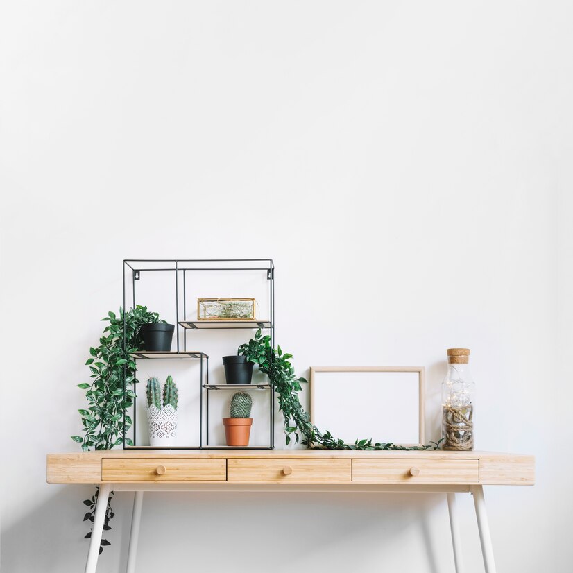 frame-plants-desk_23-2147730926.jpg